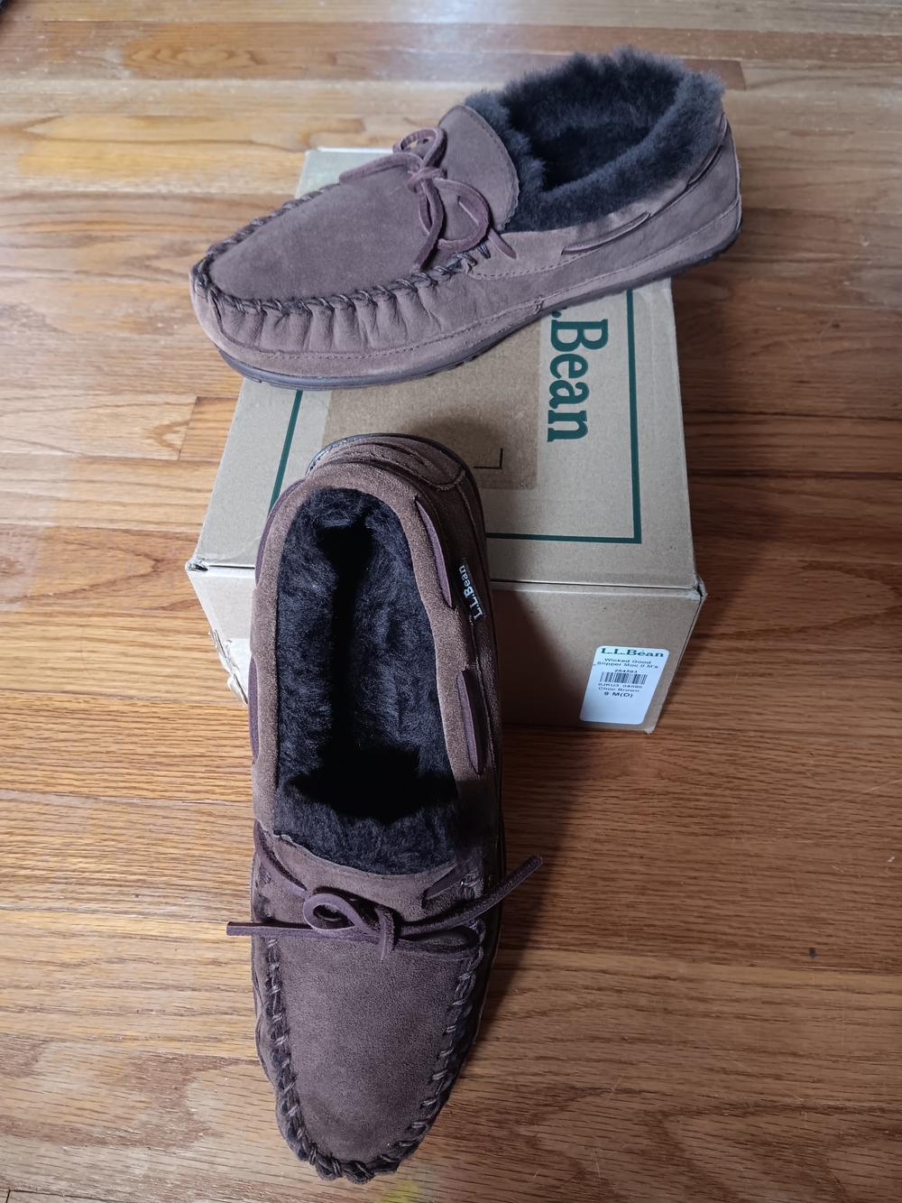 L.L. Bean Men's Wicked Good Chocolate Brown Suede Shearling Slipper Moccasins 9